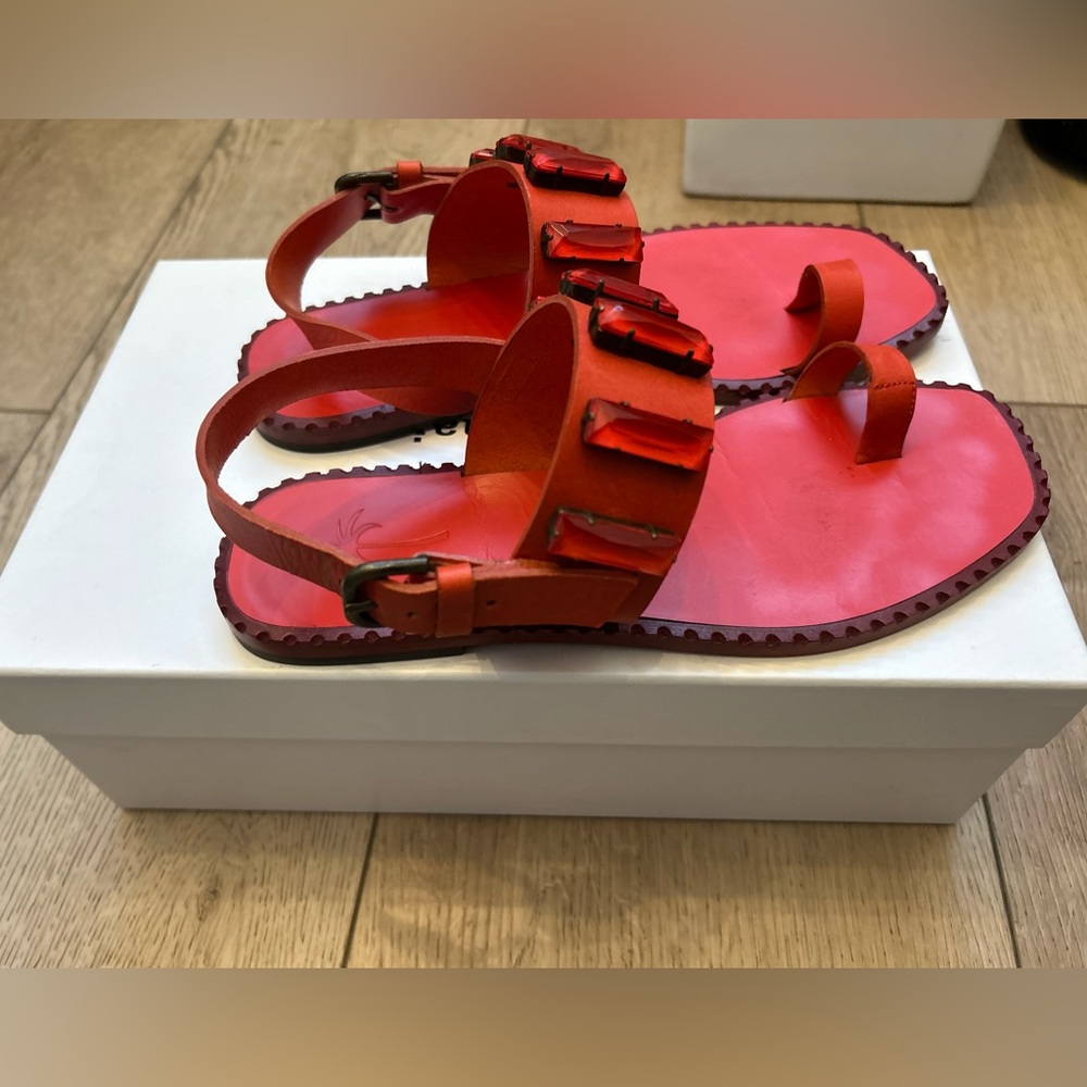 Tomas Maier Vibrant Red Gladiator Sandals with Buckle and Jeweled Detail - 6.5 - Picture 4 of 10